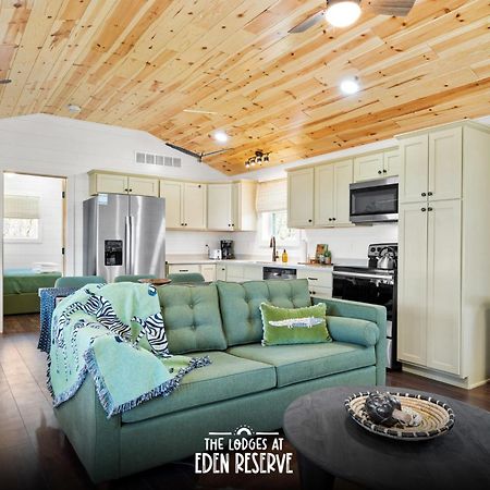 The Lodges At Eden Reserve - Pet Friendly Cabins Near Ark Williamstown Luaran gambar