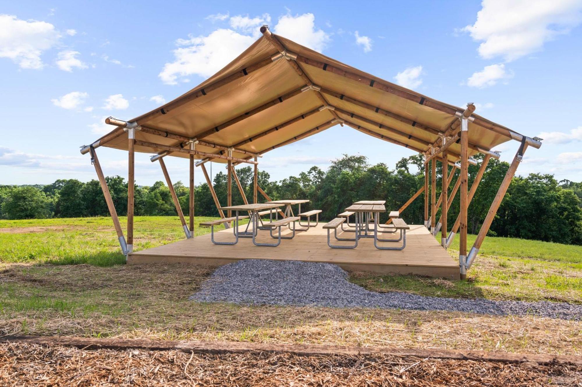 The Lodges At Eden Reserve - Pet Friendly Cabins Near Ark Williamstown Luaran gambar